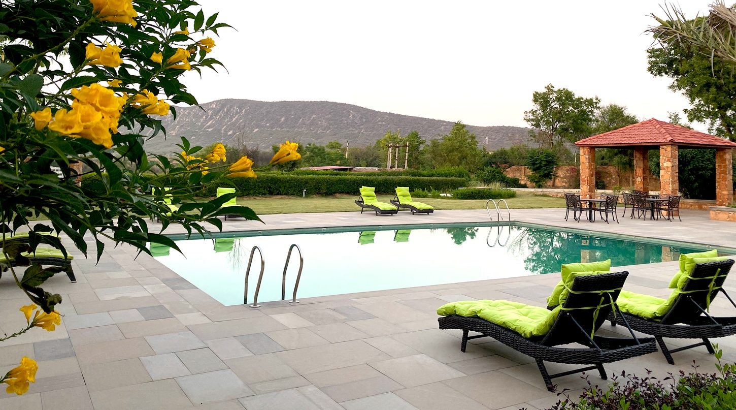 Sariska Safari Lodge Swimming Pool